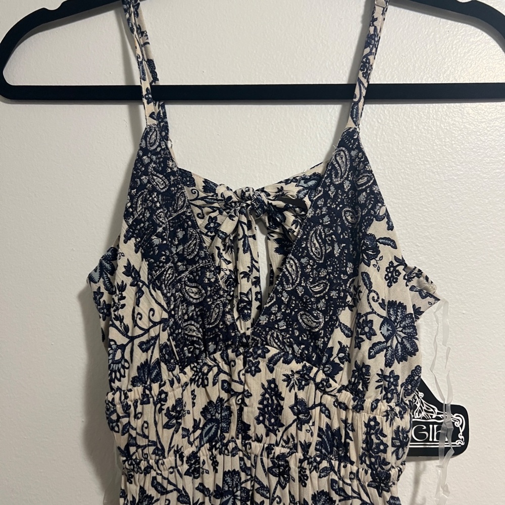 NWT--BOHEMIAN MAXI DRESS